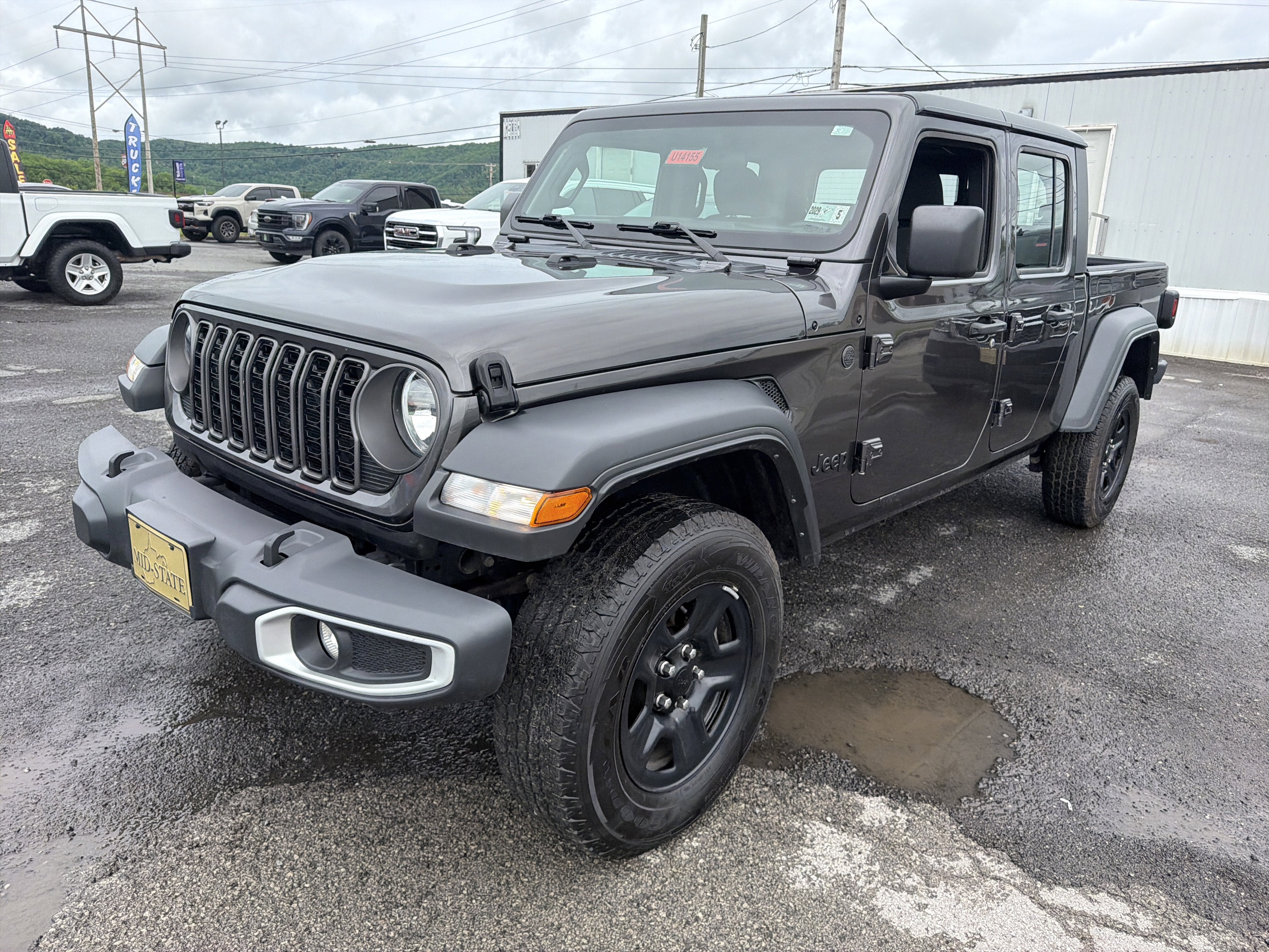 2024 Jeep Gladiator Sport