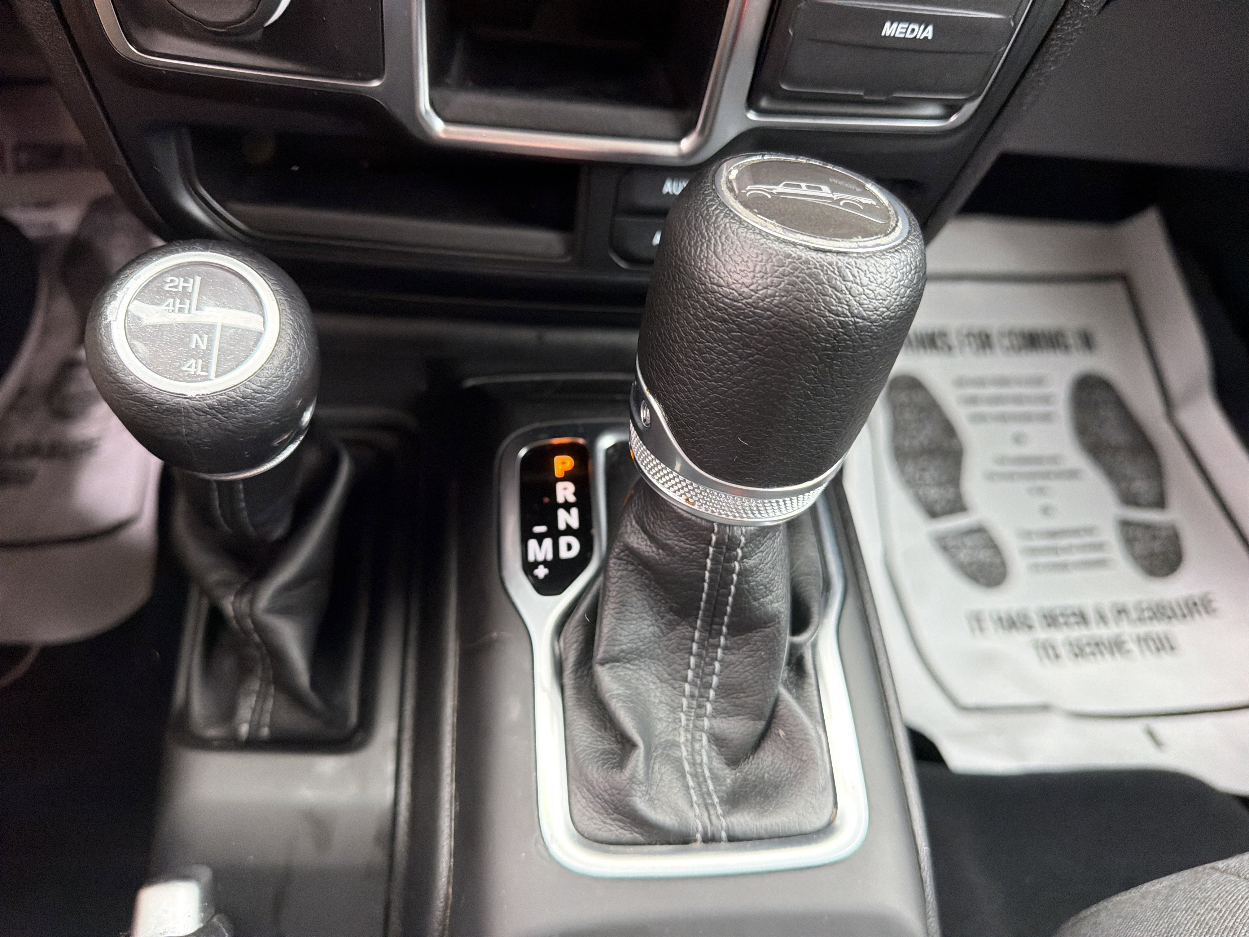 2024 Jeep Gladiator Sport
