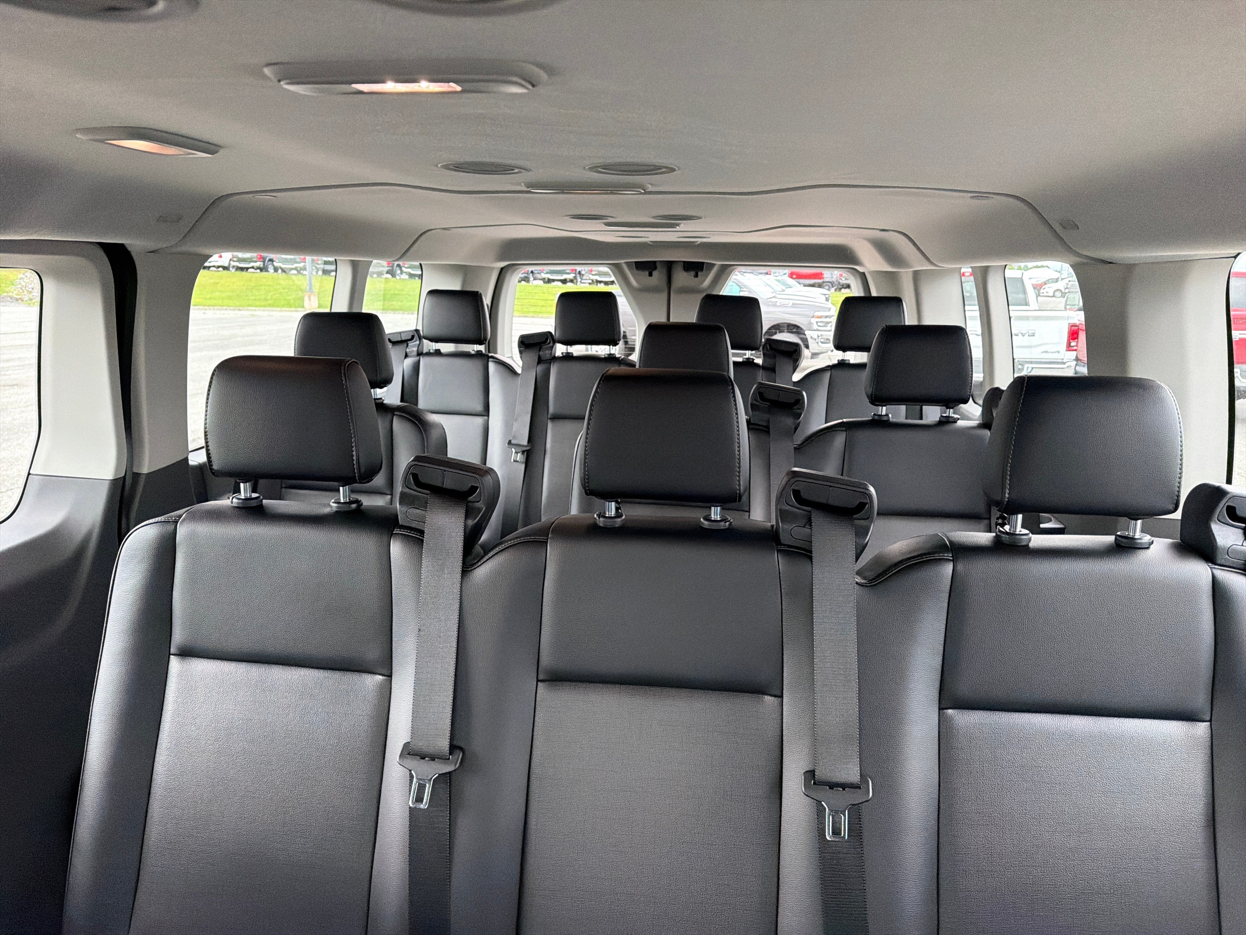 2026 Ford Transit Passenger Wagon XL