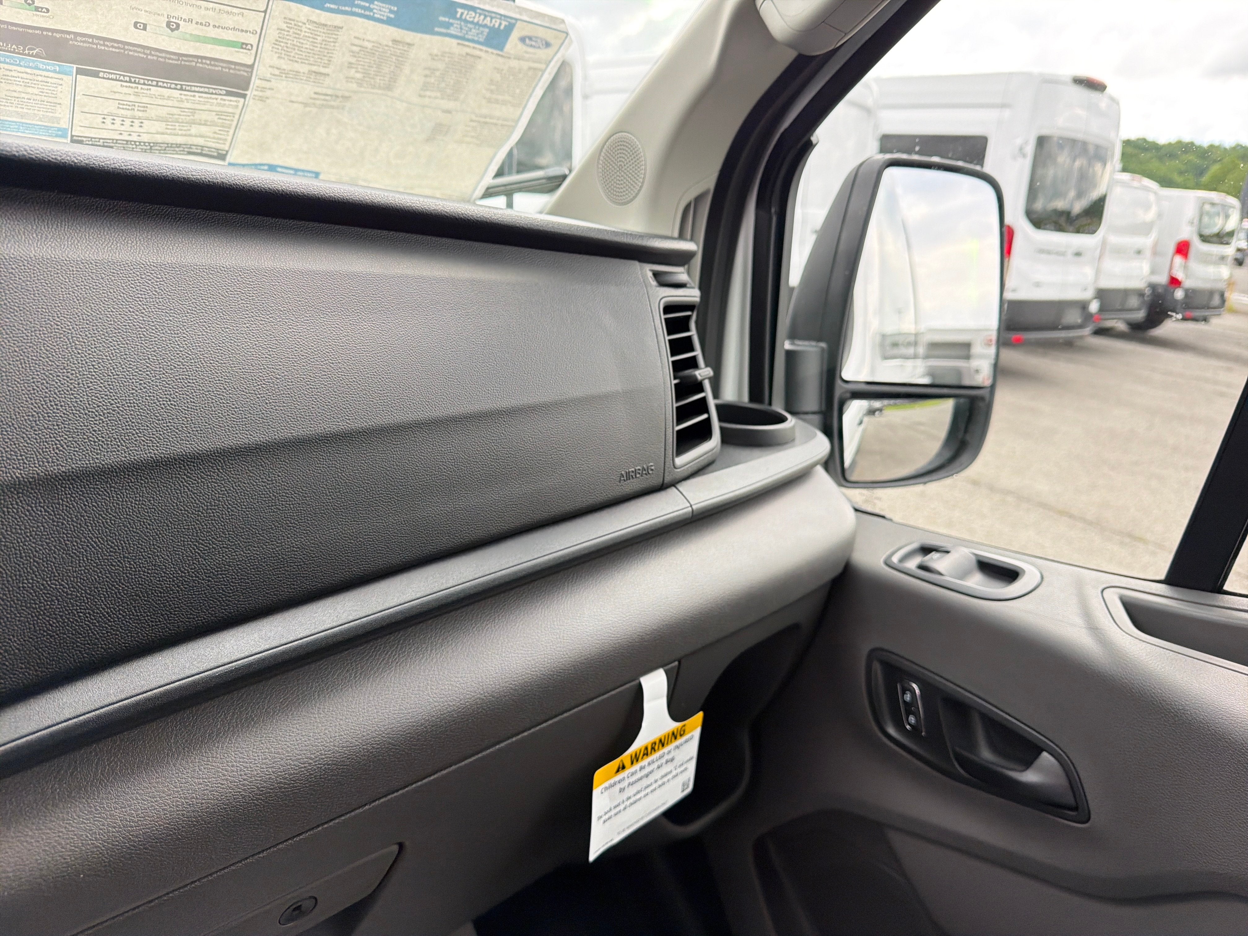 2026 Ford Transit Passenger Wagon XL