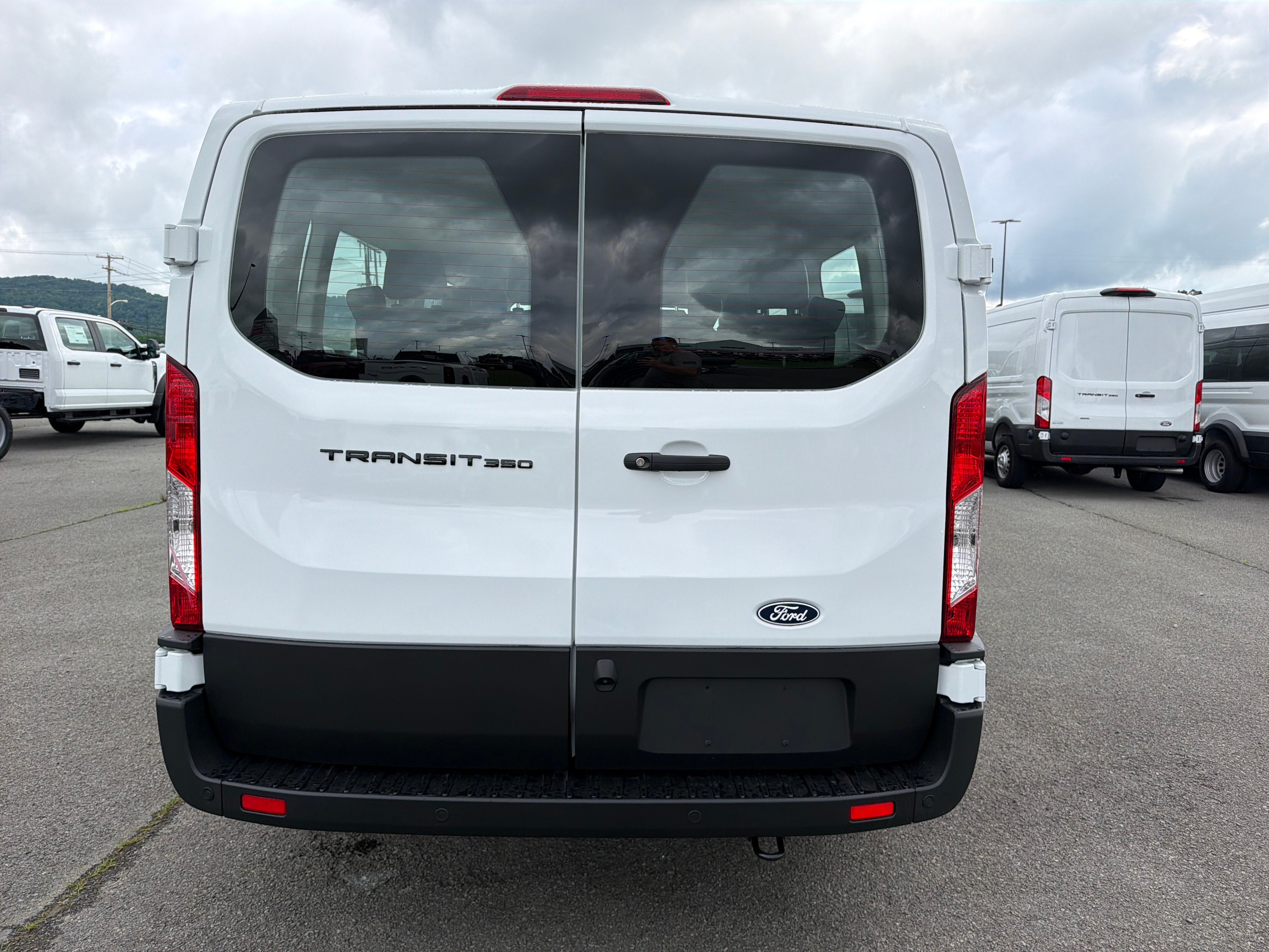 2026 Ford Transit Passenger Wagon XL