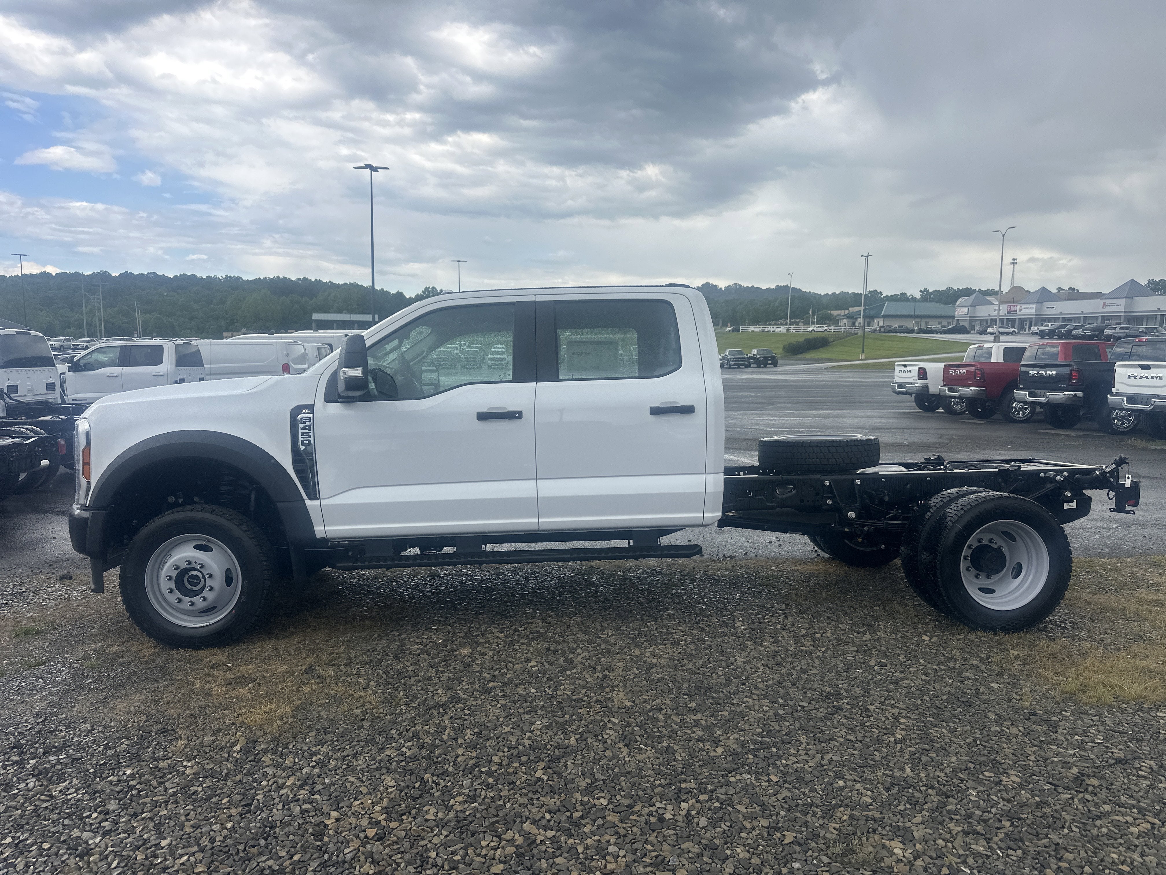 2026 Ford Super Duty F-450 DRW XL