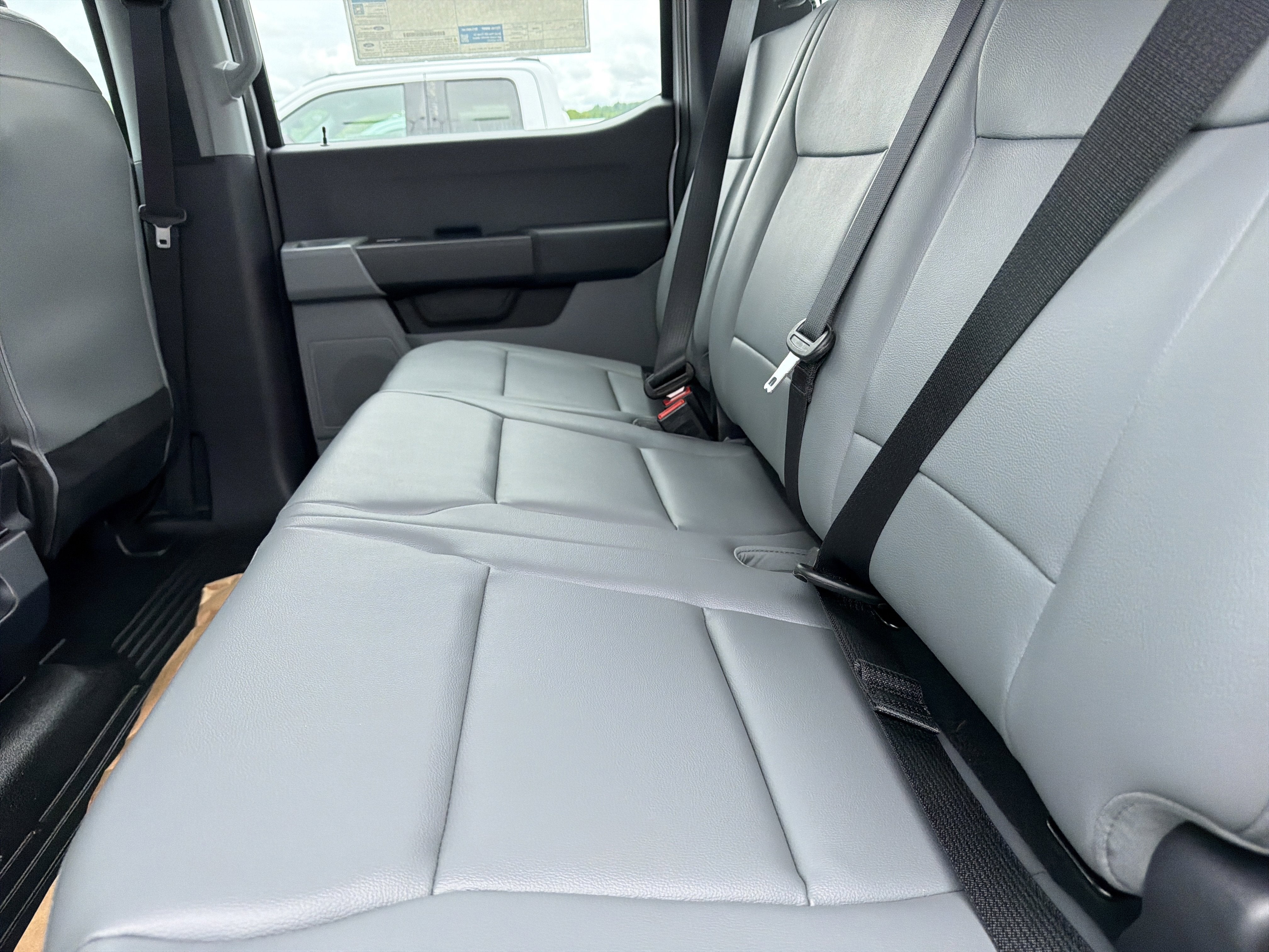 2026 Ford Super Duty F-350 DRW XL