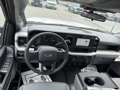 2026 Ford Super Duty F-350 DRW XL