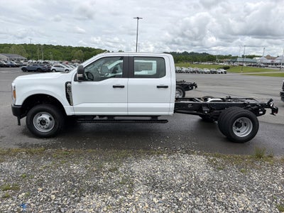 2026 Ford Super Duty F-350 DRW XL
