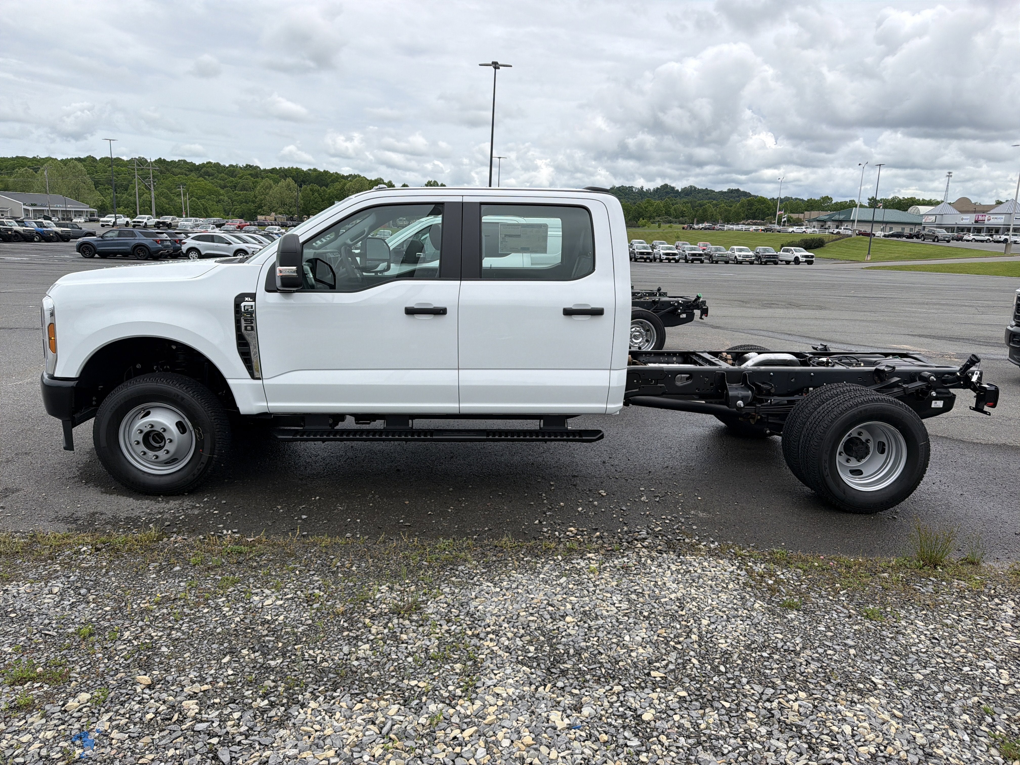 2026 Ford Super Duty F-350 DRW XL