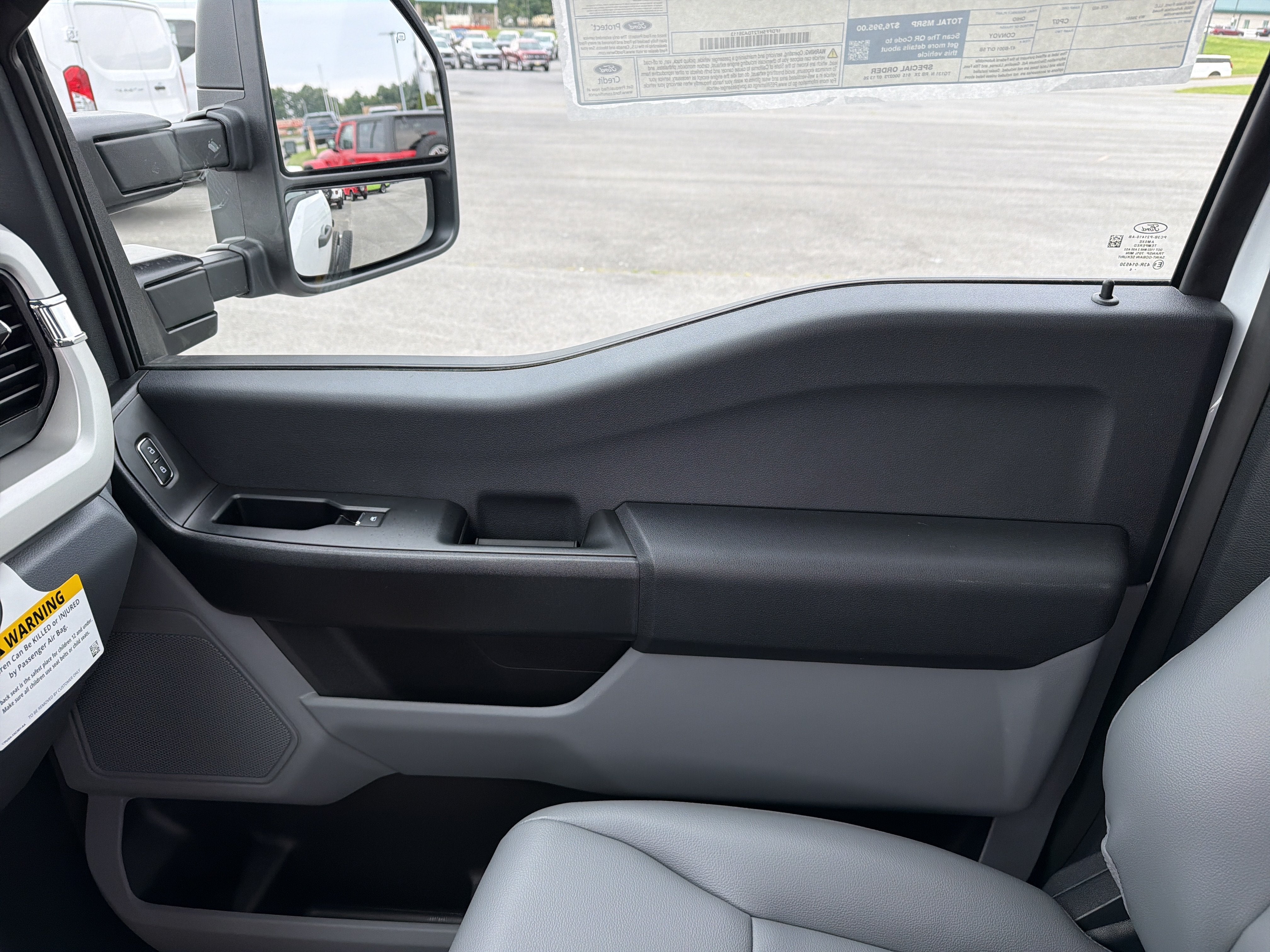 2026 Ford Super Duty F-550 DRW XL