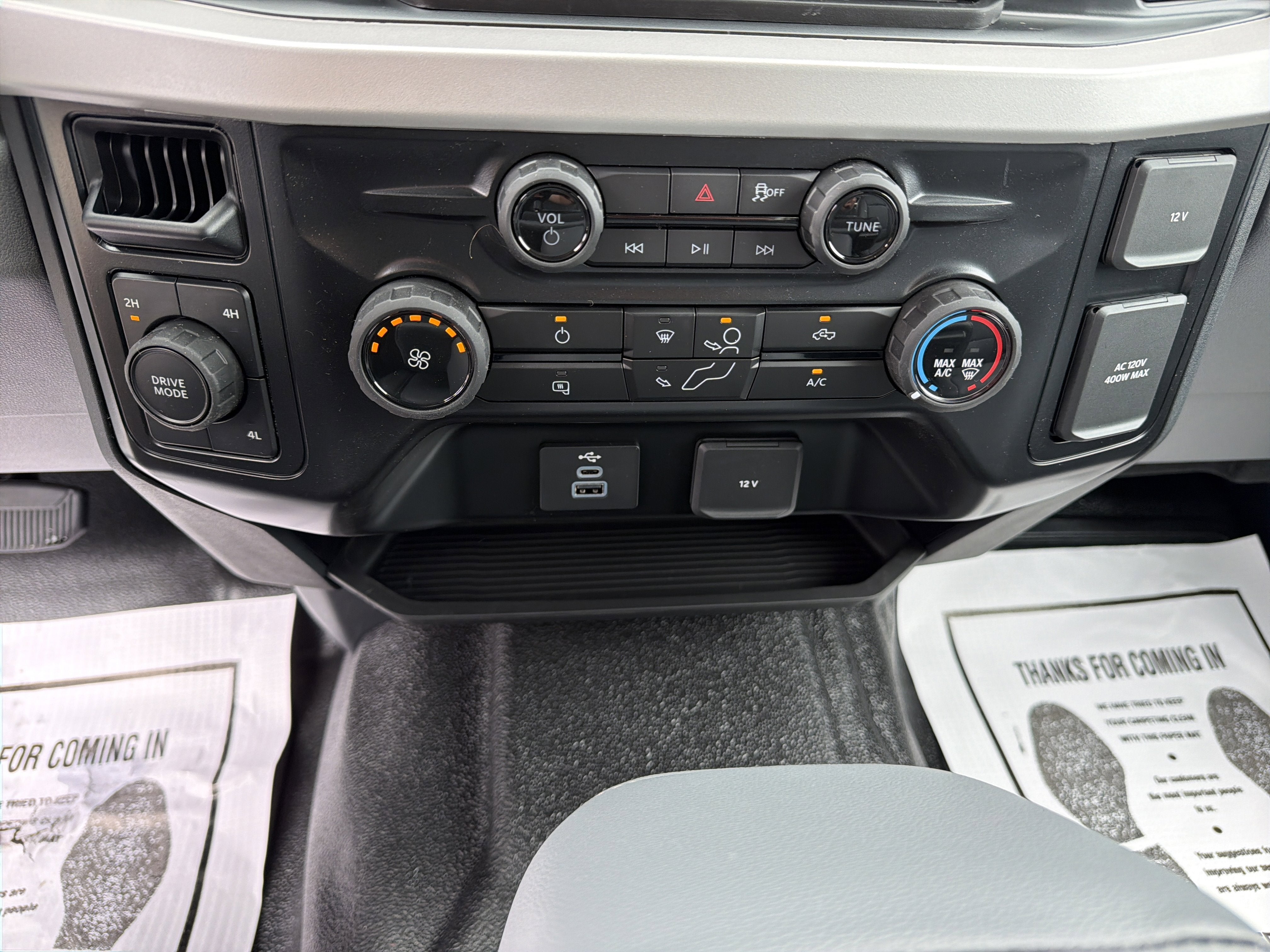 2026 Ford Super Duty F-550 DRW XL