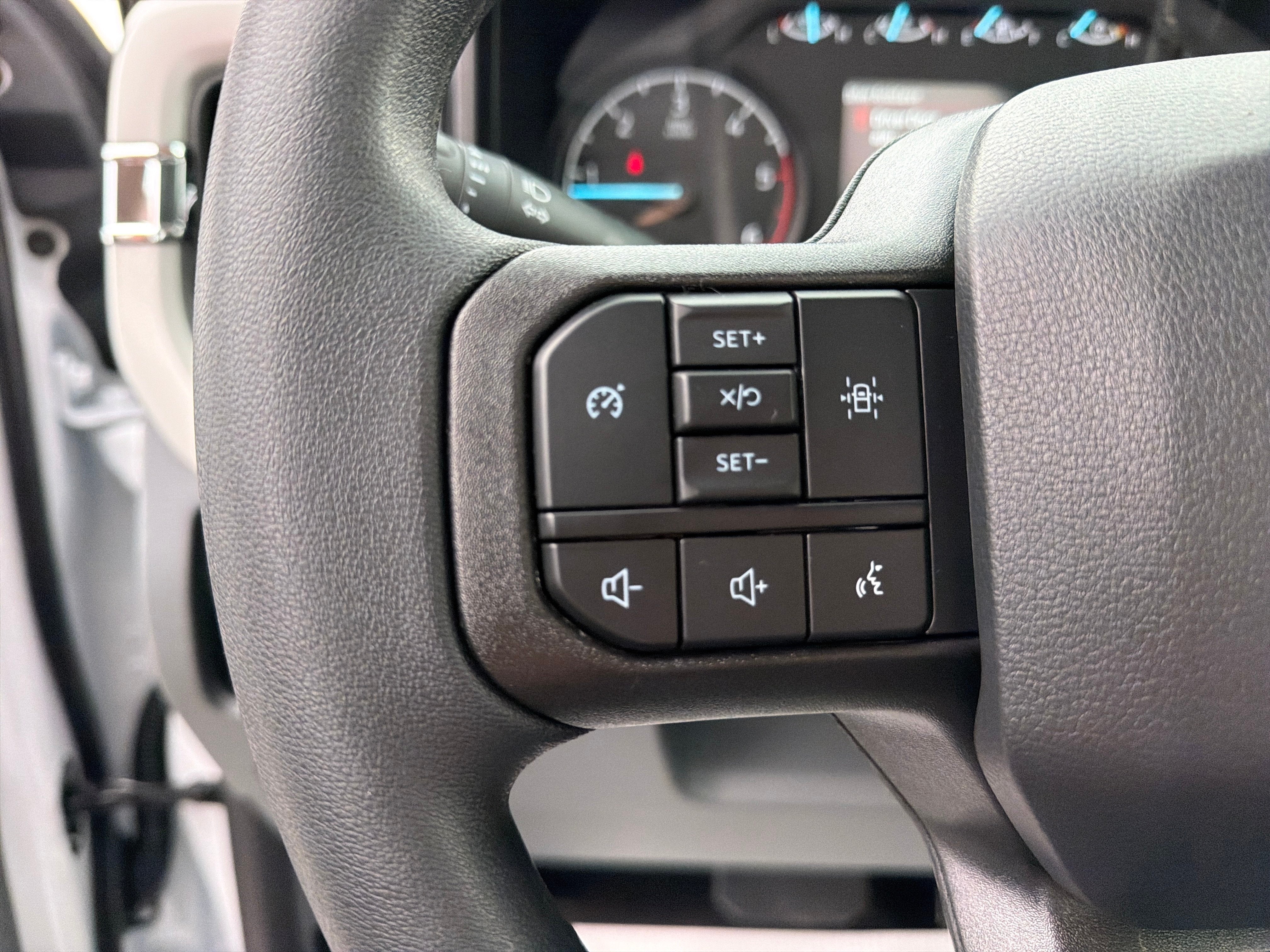 2026 Ford Super Duty F-550 DRW XL