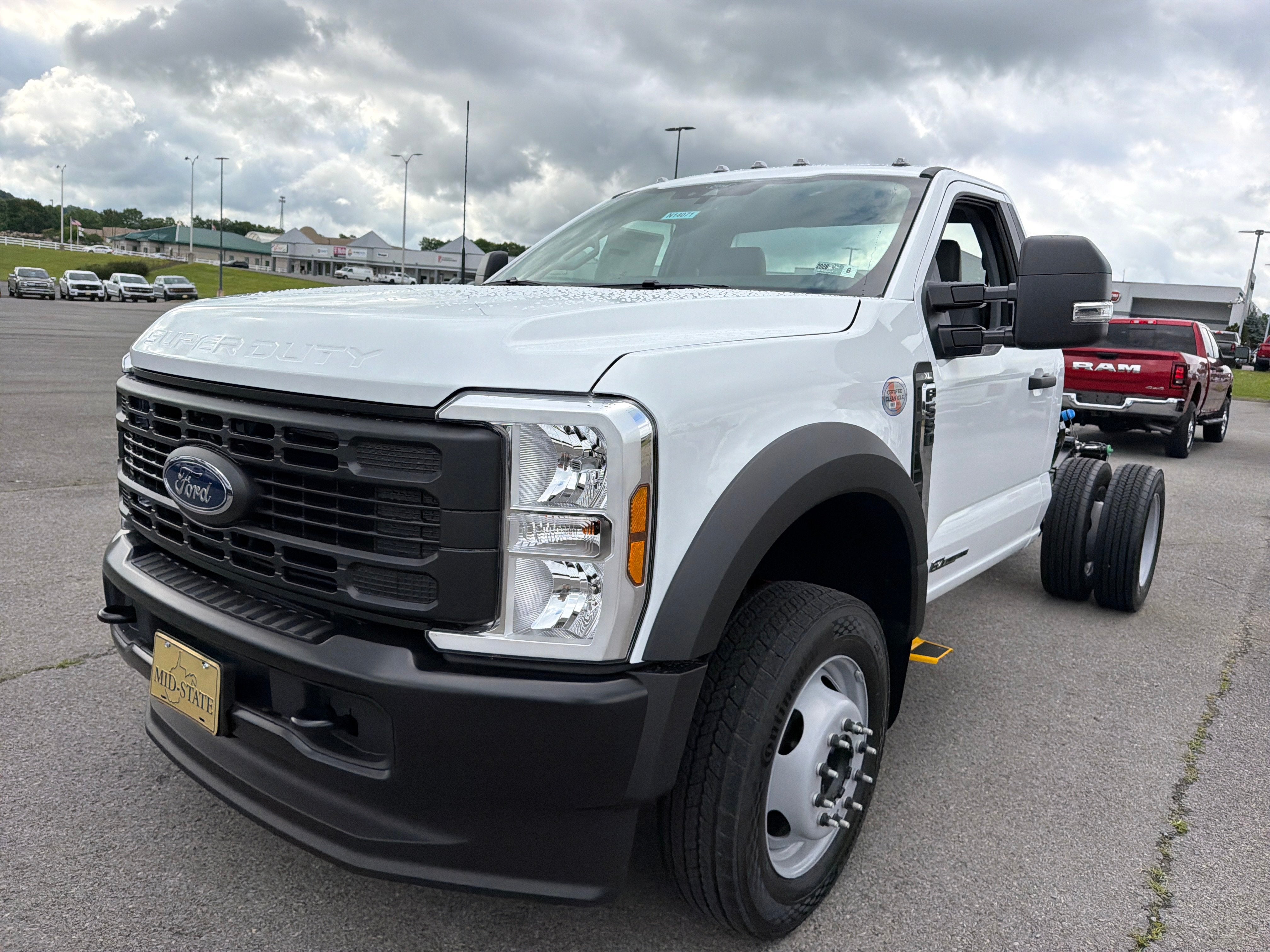 2026 Ford Super Duty F-550 DRW XL