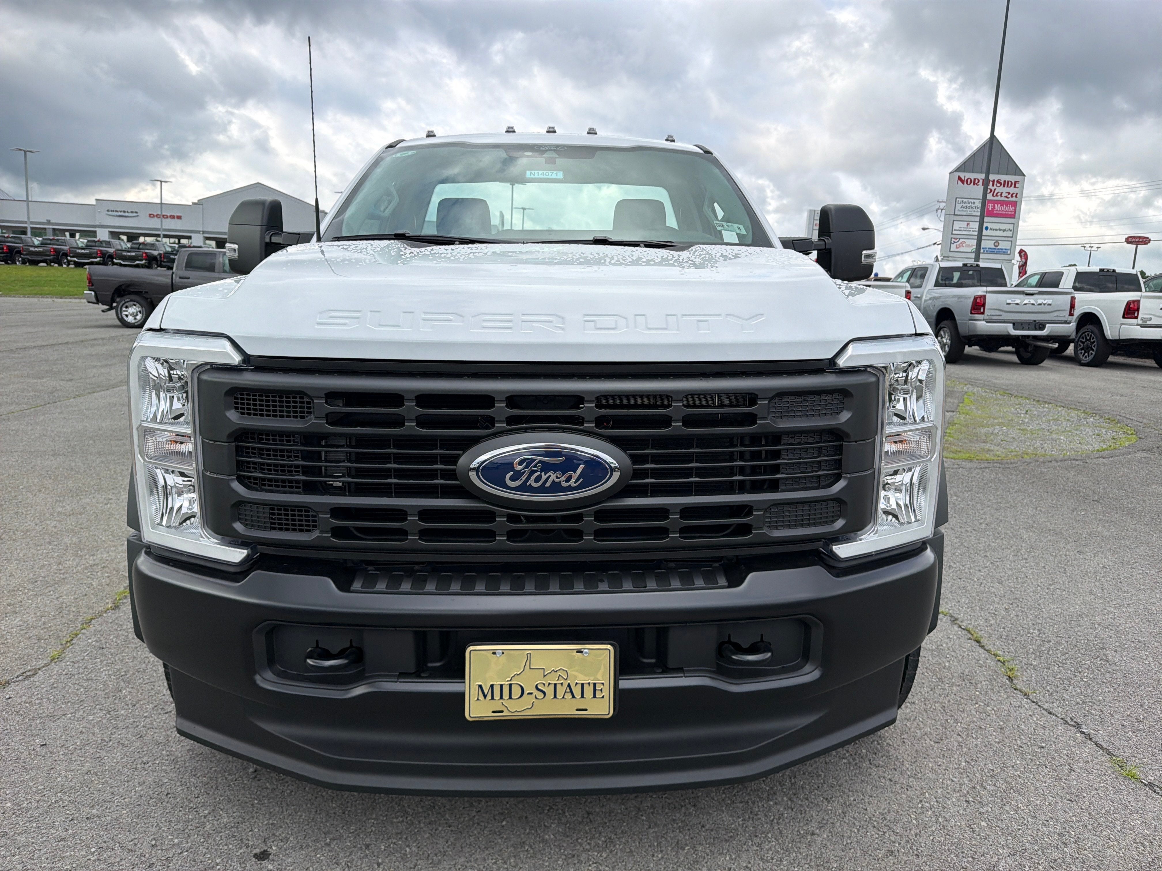 2026 Ford Super Duty F-550 DRW XL