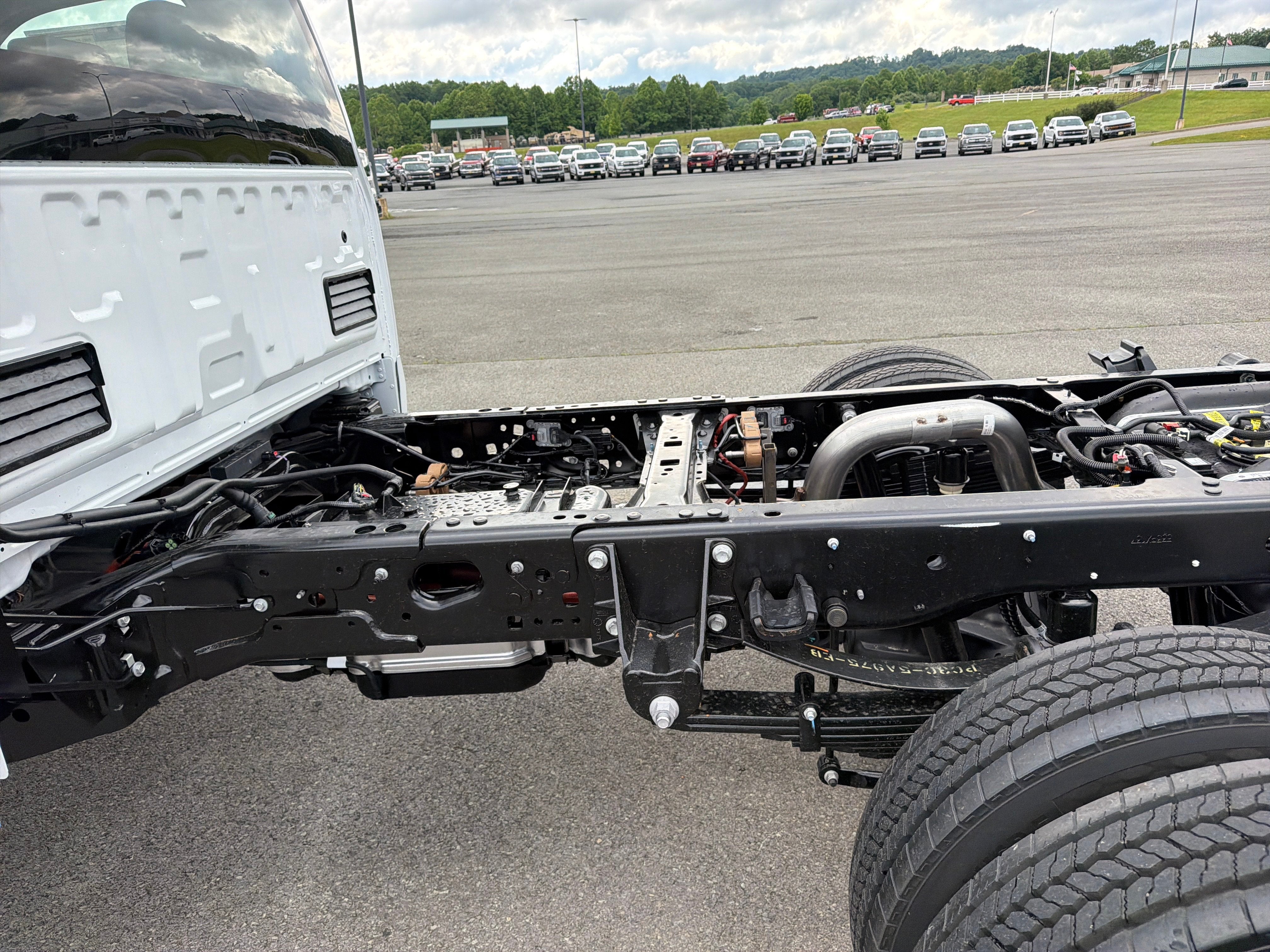 2026 Ford Super Duty F-550 DRW XL