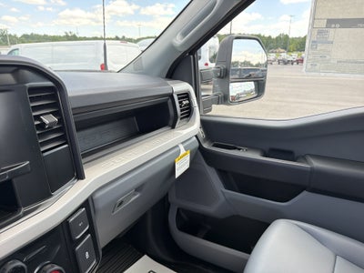 2026 Ford Super Duty F-550 DRW XL