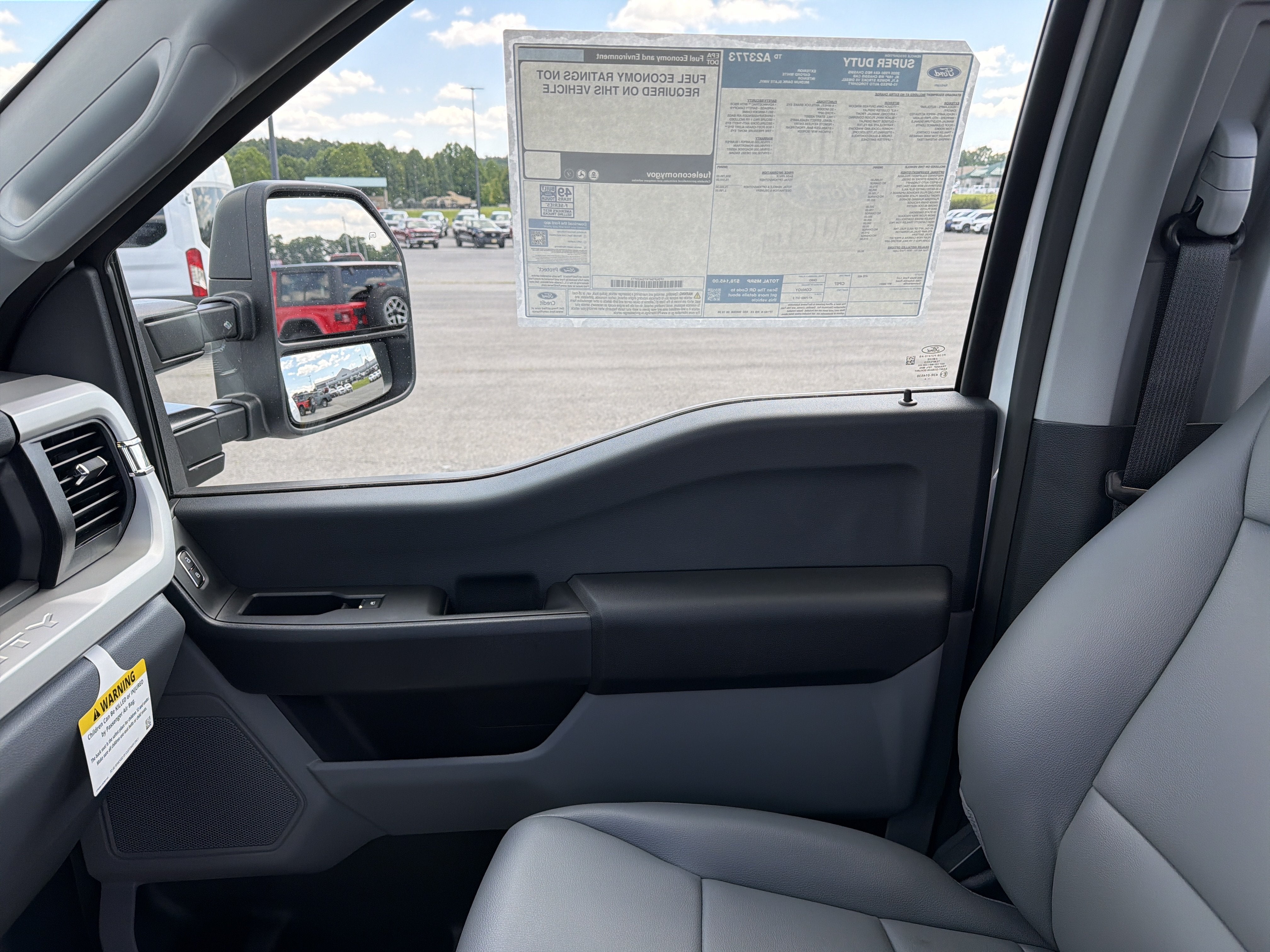 2026 Ford Super Duty F-550 DRW XL