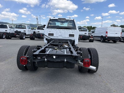 2026 Ford Super Duty F-550 DRW XL