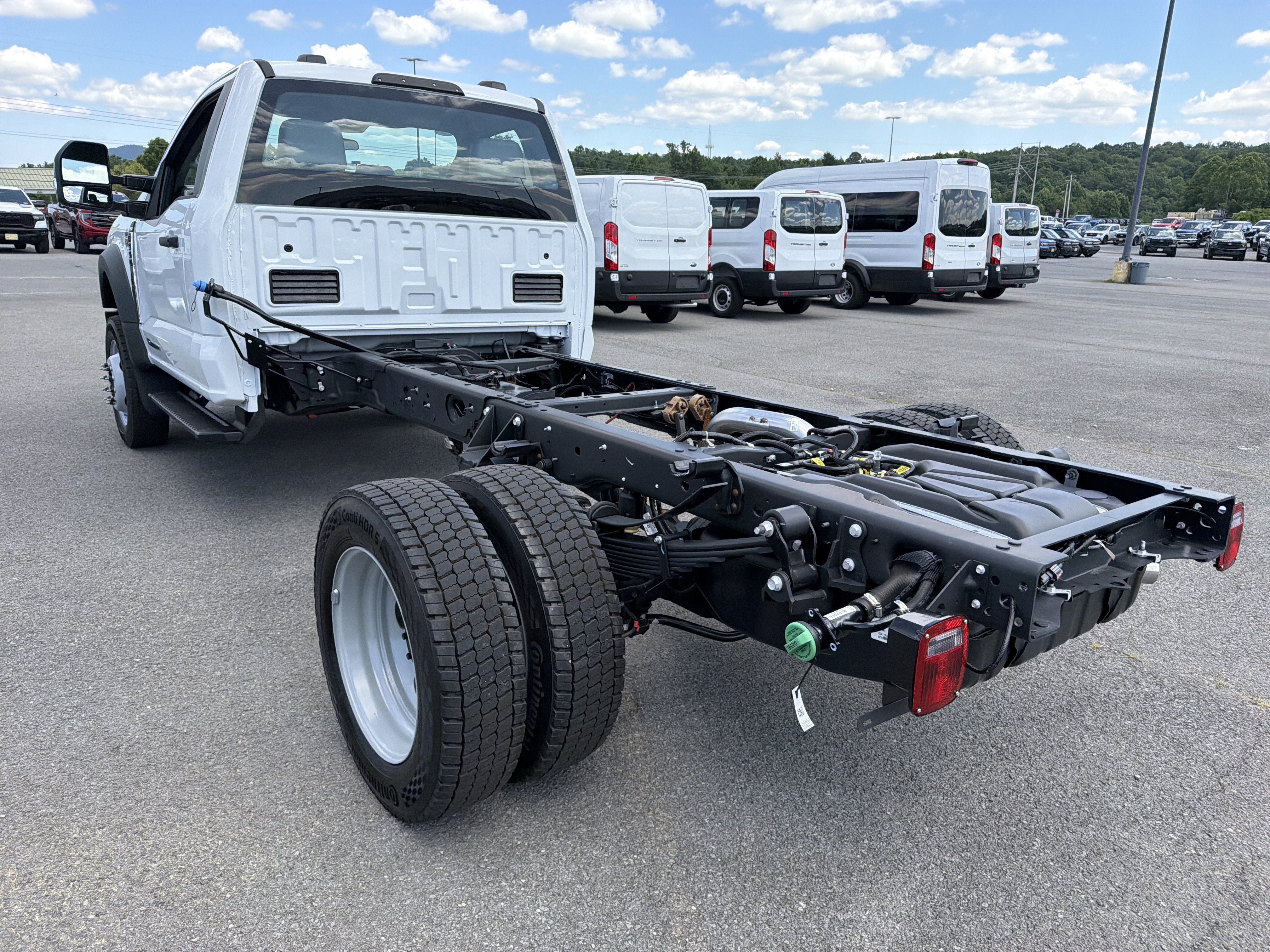 2026 Ford Super Duty F-550 DRW XL