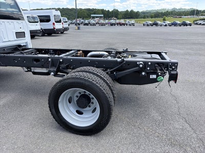 2026 Ford Super Duty F-550 DRW XL