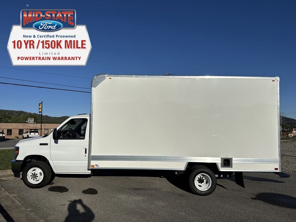 2026 Ford E-450SD Base