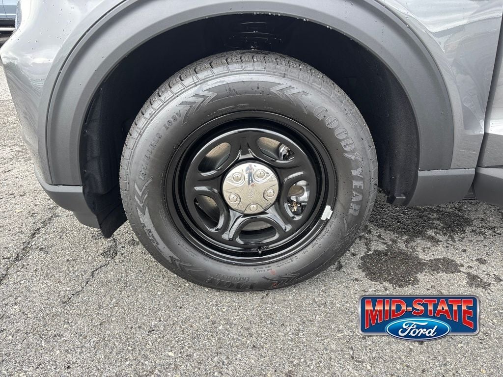 2025 Ford Utility Police Interceptor Base