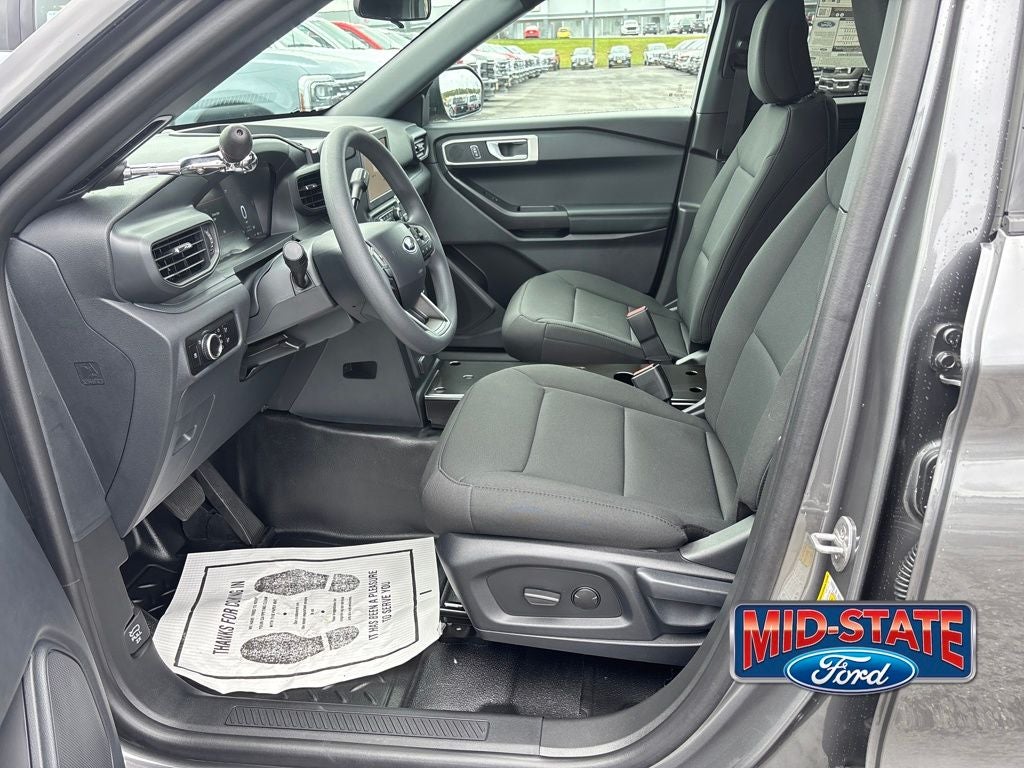 2025 Ford Utility Police Interceptor Base