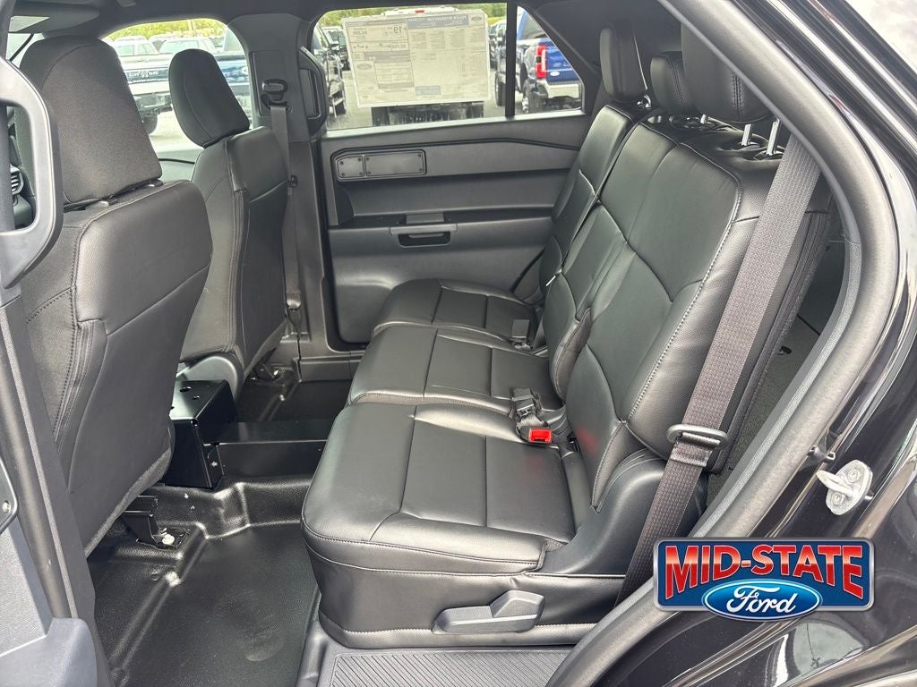 2025 Ford Utility Police Interceptor Base