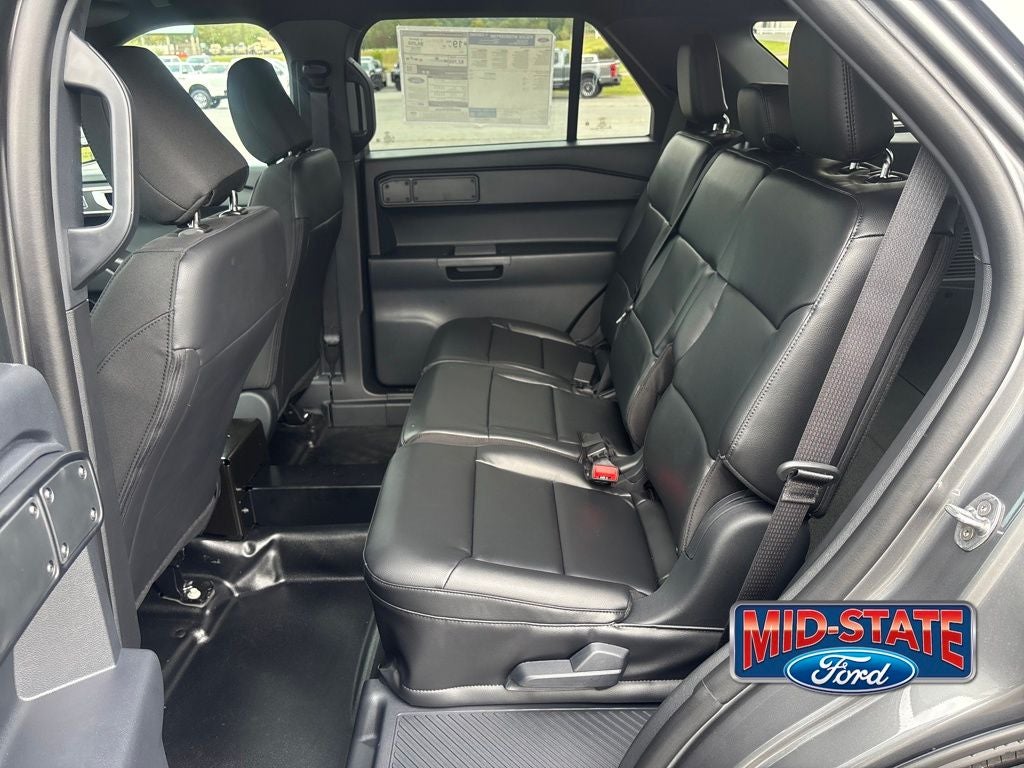2025 Ford Utility Police Interceptor Base