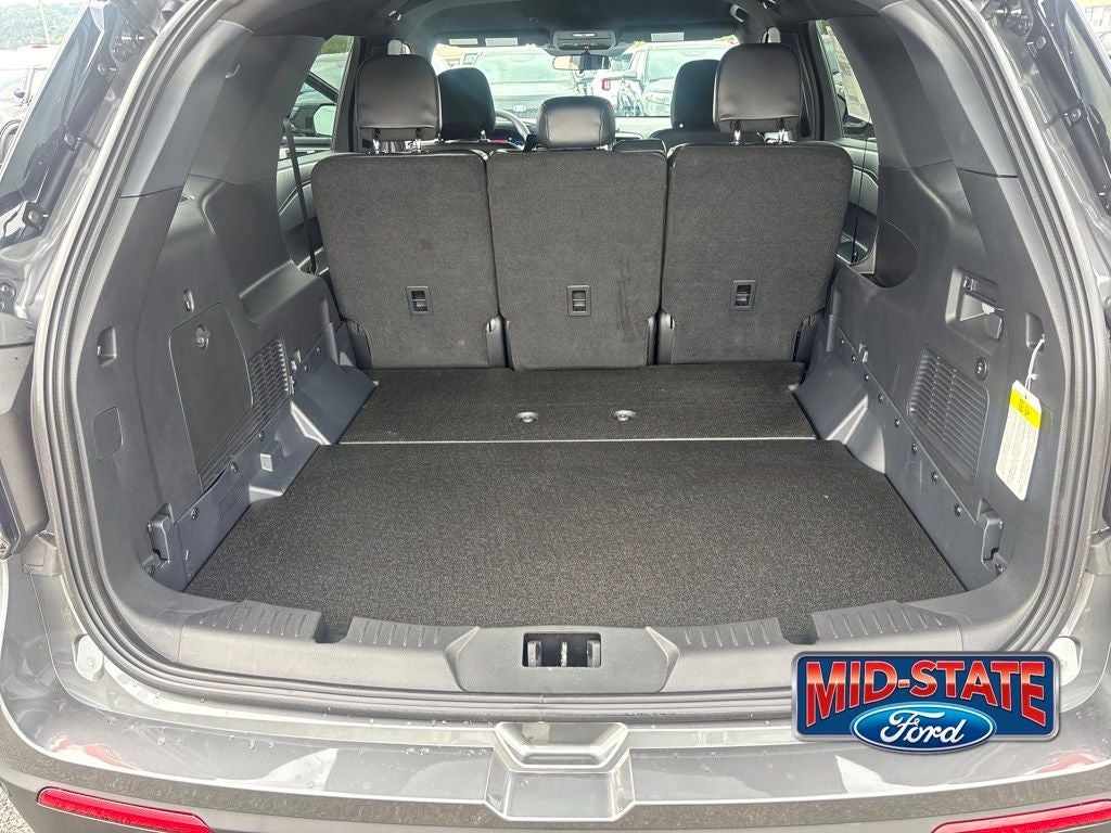 2025 Ford Utility Police Interceptor Base