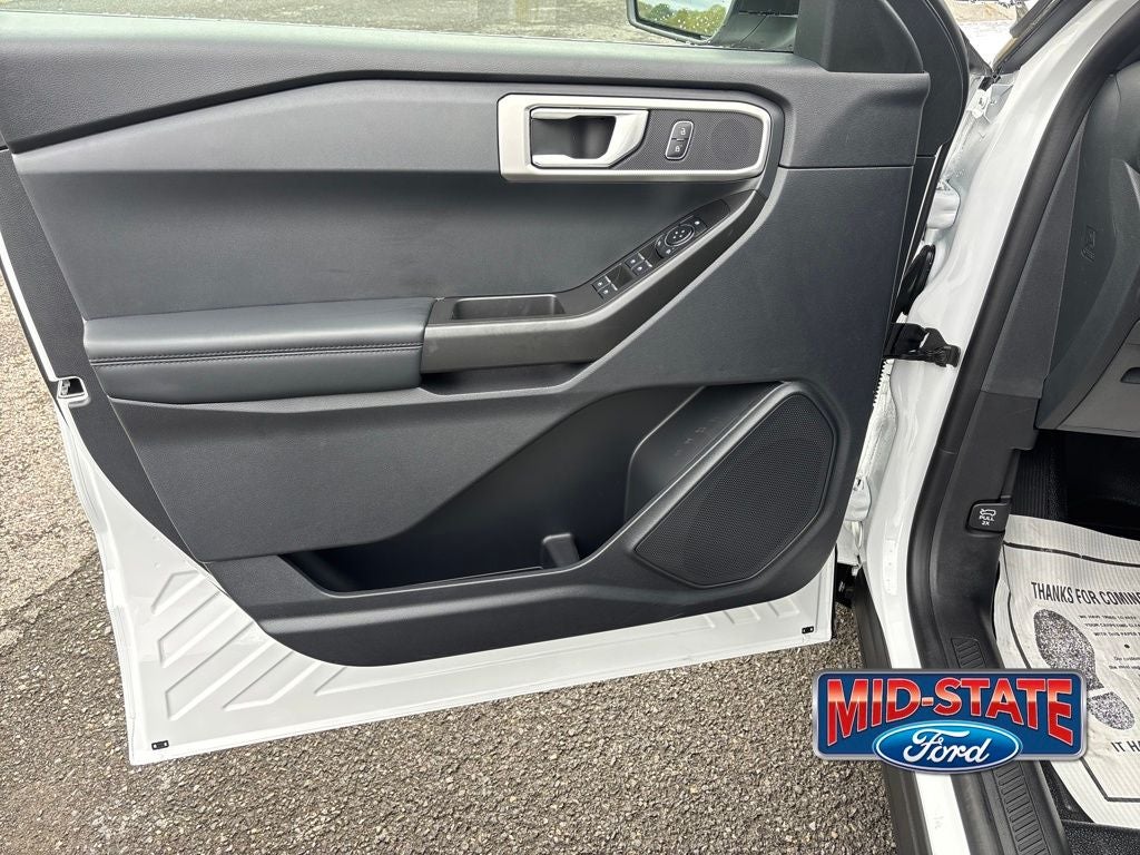 2025 Ford Utility Police Interceptor Base