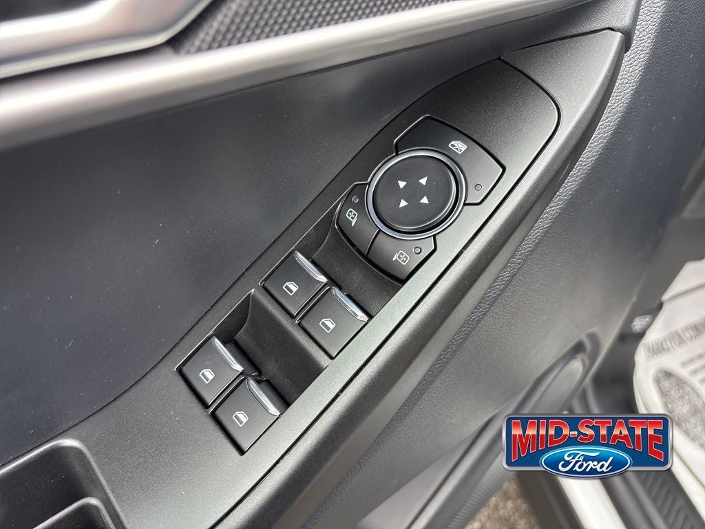 2025 Ford Utility Police Interceptor Base