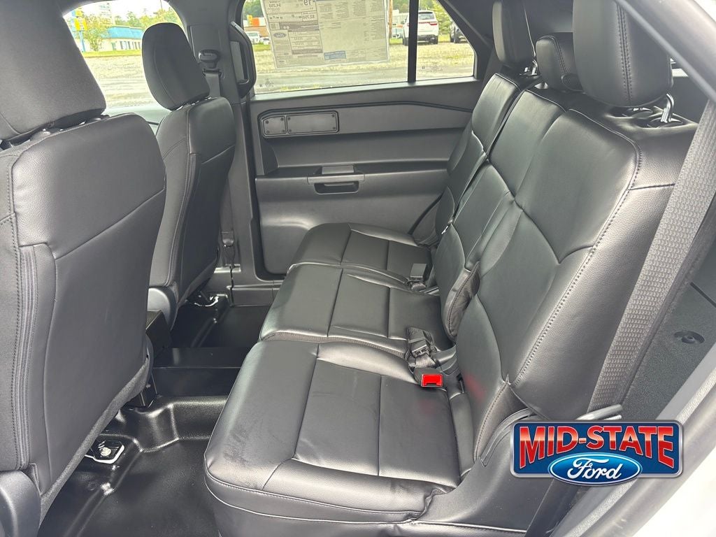 2025 Ford Utility Police Interceptor Base