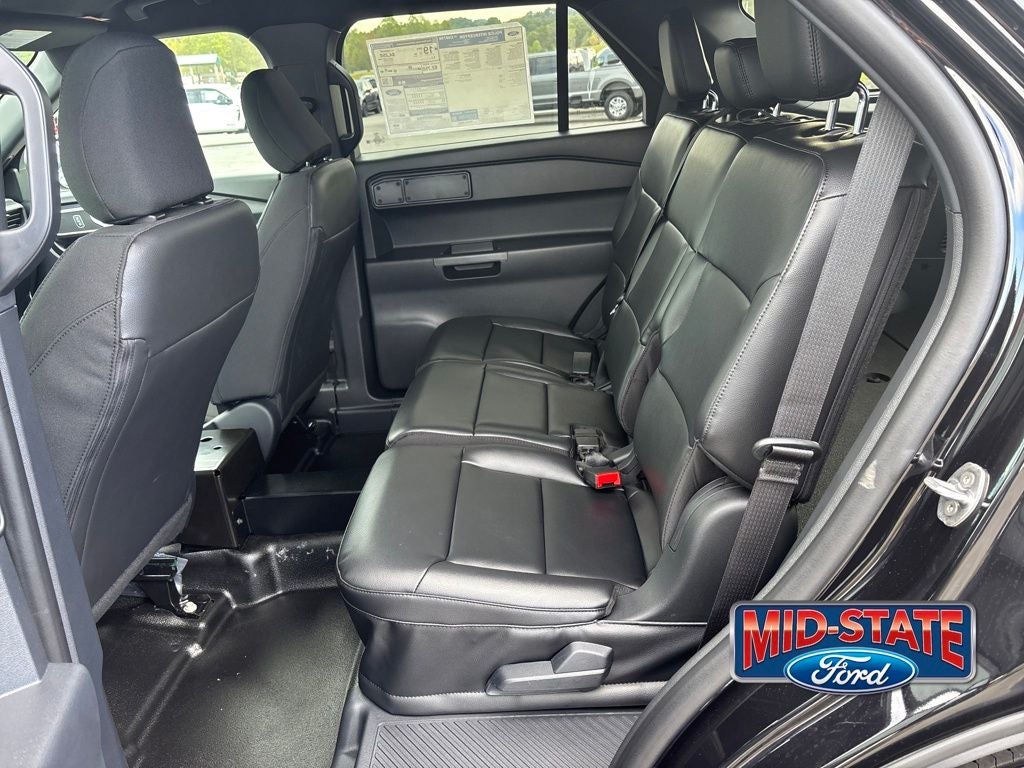 2025 Ford Utility Police Interceptor Base