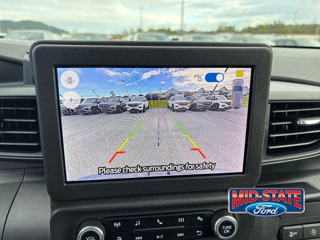 2025 Ford Utility Police Interceptor Base