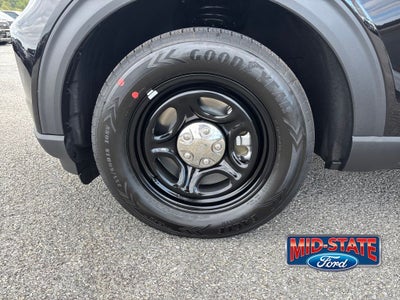 2025 Ford Utility Police Interceptor Base