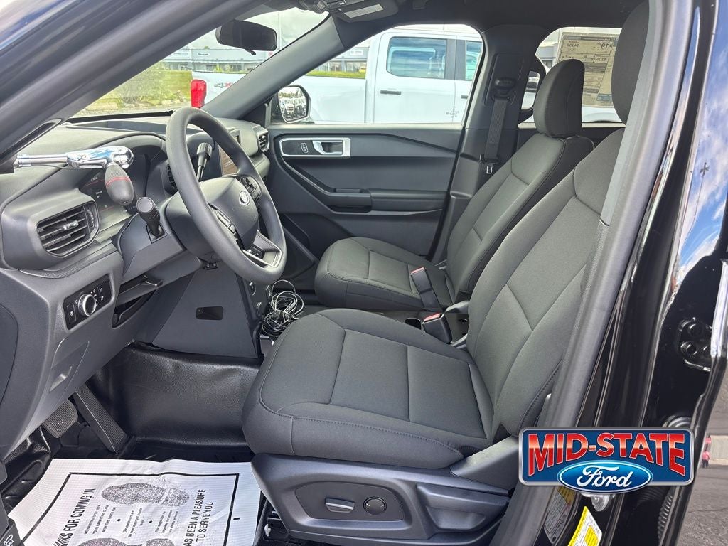 2025 Ford Utility Police Interceptor Base