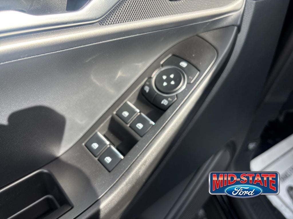 2025 Ford Utility Police Interceptor Base