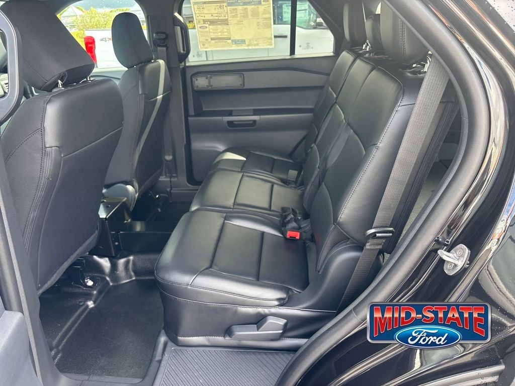 2025 Ford Utility Police Interceptor Base