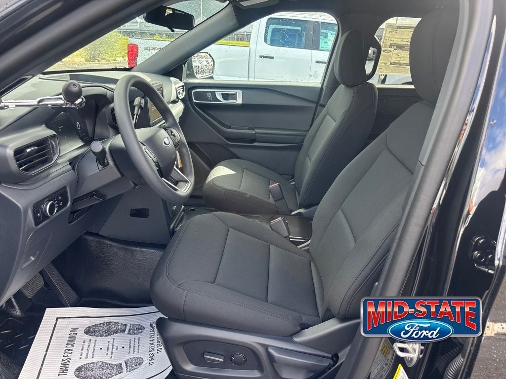 2025 Ford Utility Police Interceptor Base