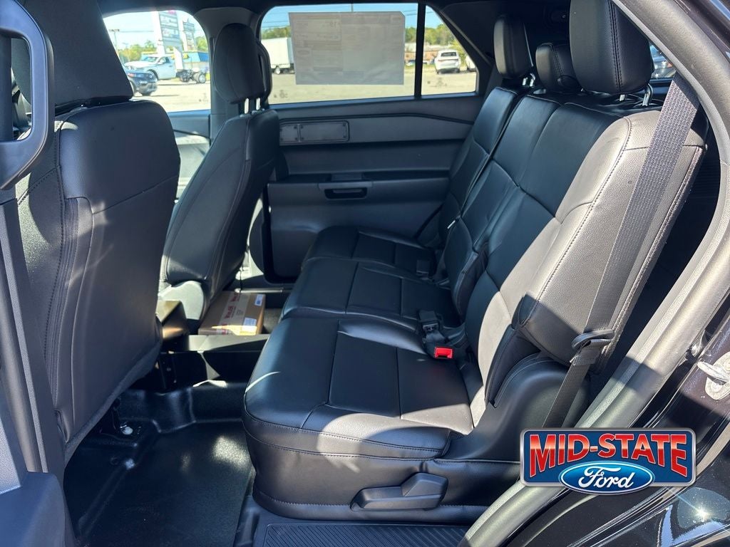 2025 Ford Utility Police Interceptor Base