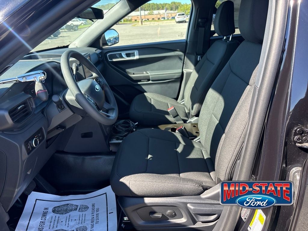 2025 Ford Utility Police Interceptor Base