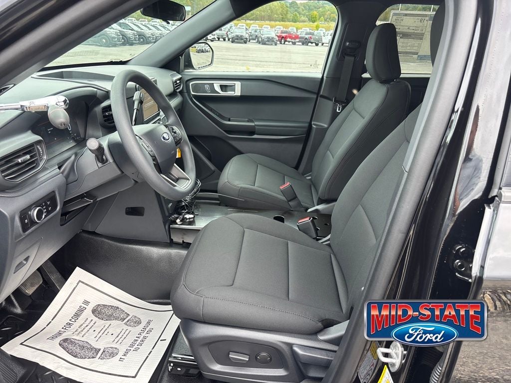 2025 Ford Utility Police Interceptor Base