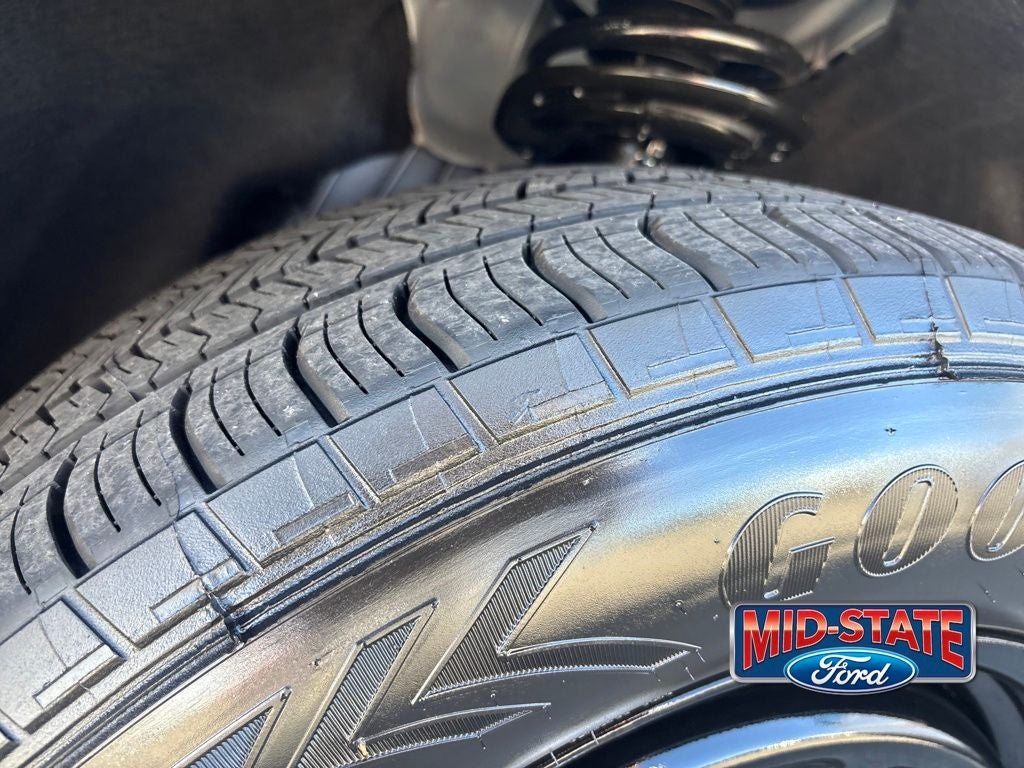 2025 Ford Utility Police Interceptor Base