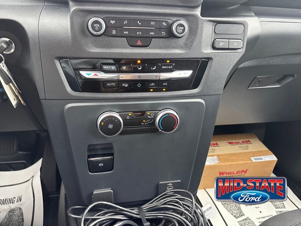 2025 Ford Utility Police Interceptor Base