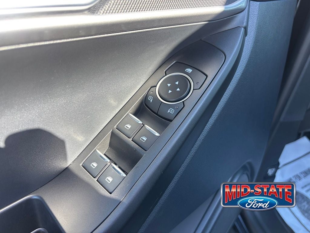 2025 Ford Utility Police Interceptor Base