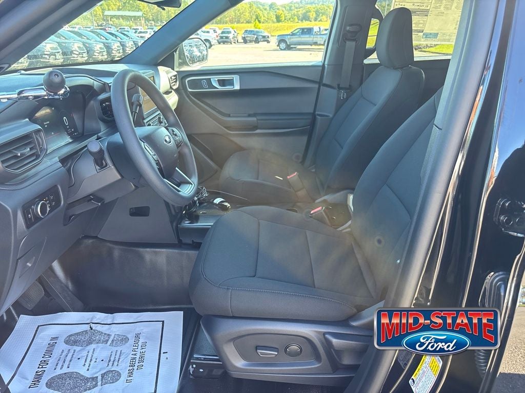 2025 Ford Utility Police Interceptor Base