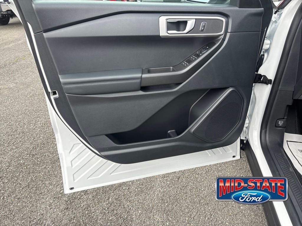 2025 Ford Utility Police Interceptor Base