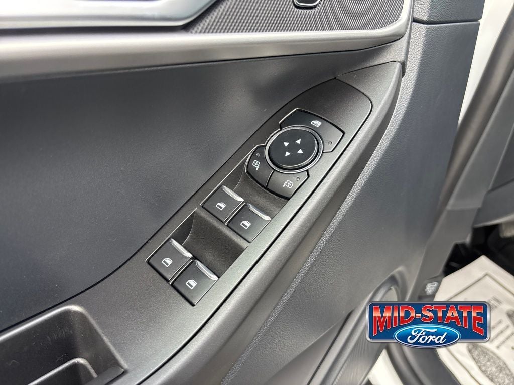 2025 Ford Utility Police Interceptor Base