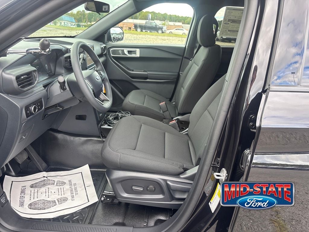 2025 Ford Utility Police Interceptor Base