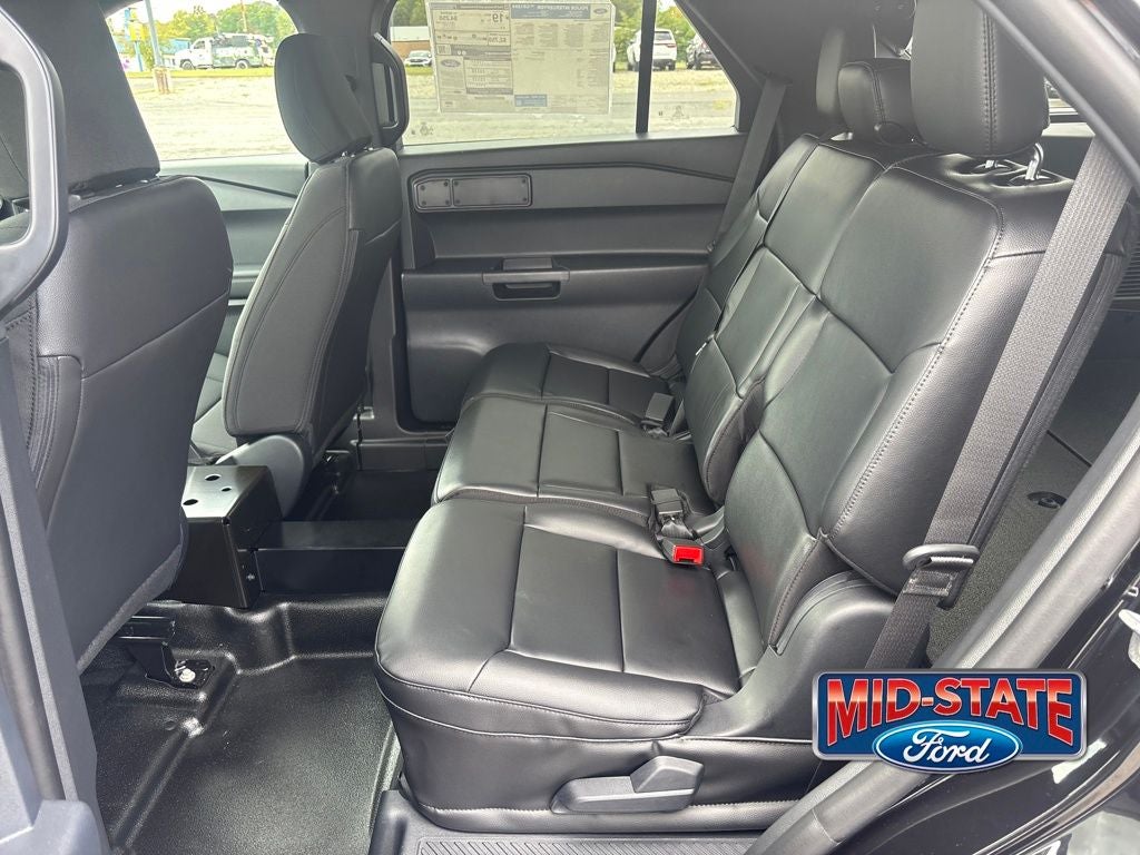2025 Ford Utility Police Interceptor Base