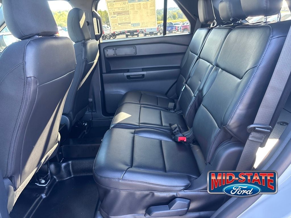 2025 Ford Utility Police Interceptor Base