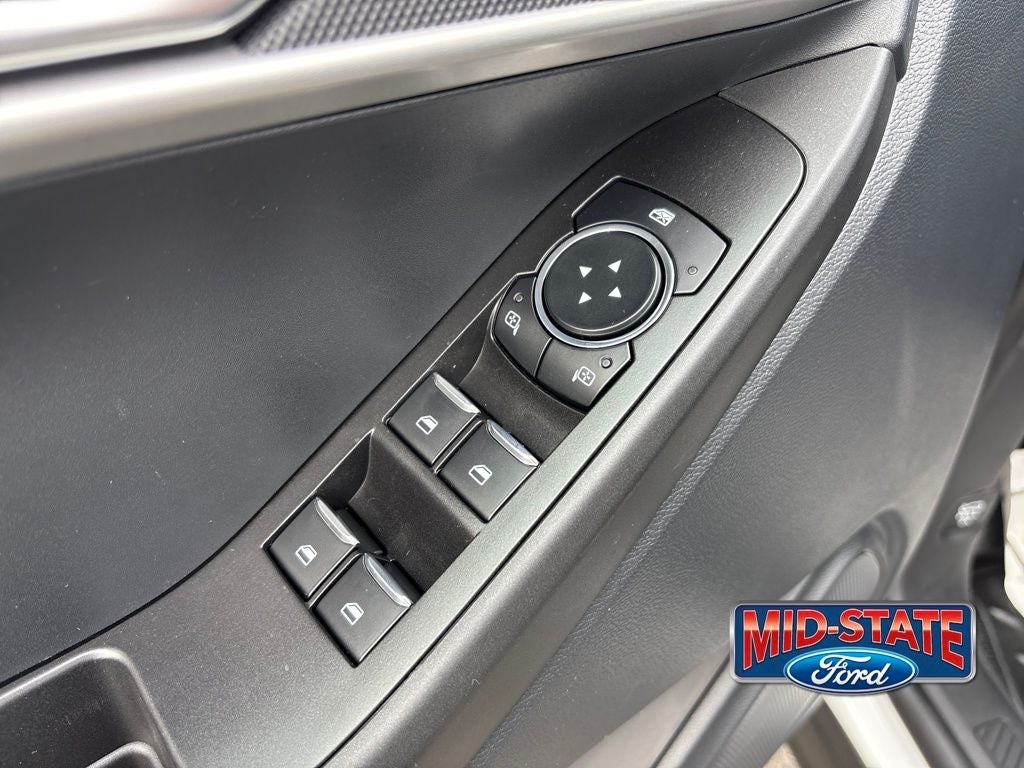 2025 Ford Utility Police Interceptor Base